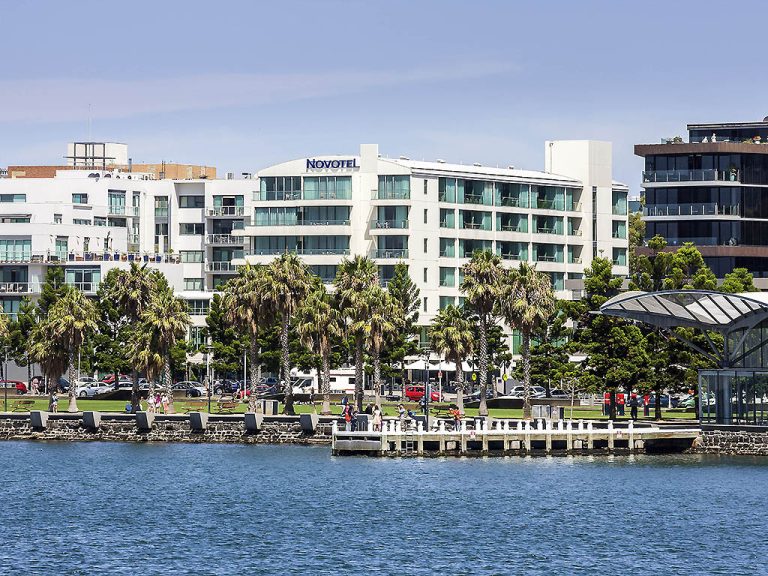http://www.accorhotels.com/9814