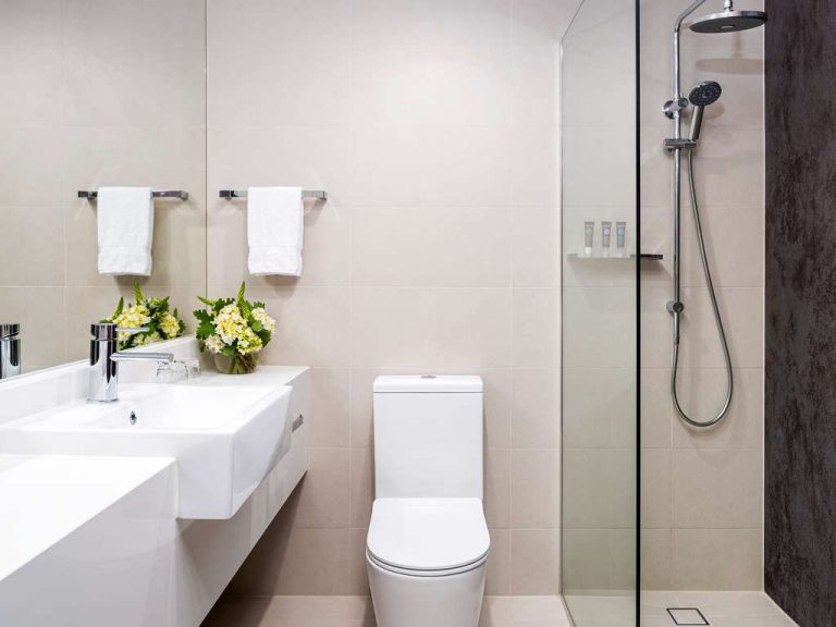 https://all.accor.com/9814